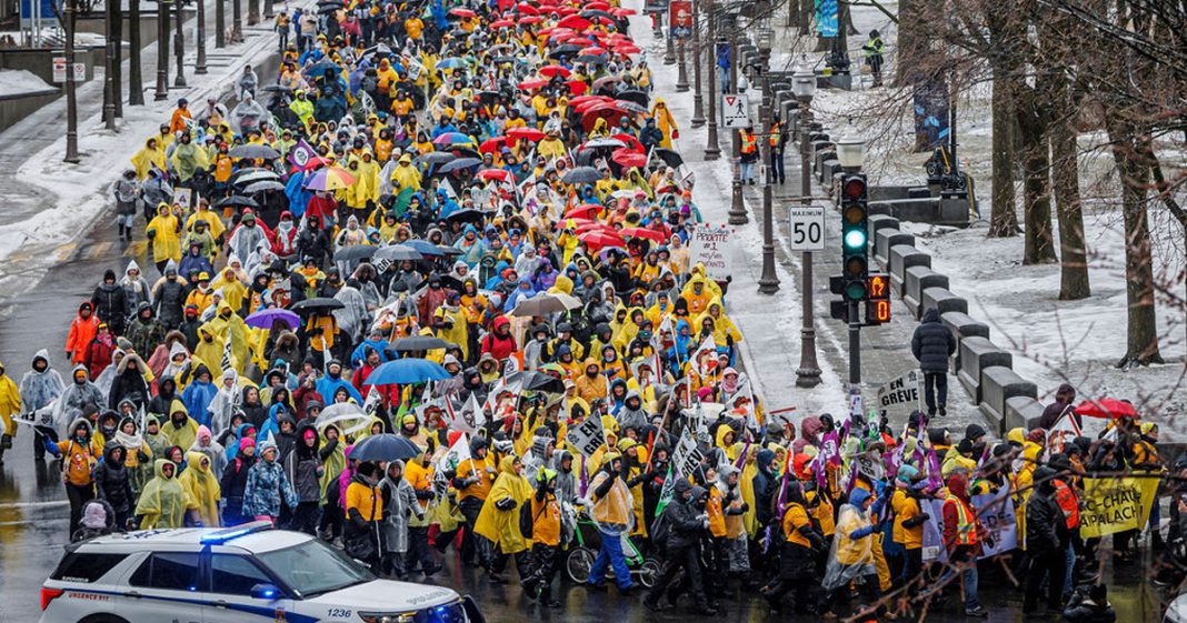 Grève dans les CPE : Entre grèves et lois restrictives, les familles québécoises au pied du mur