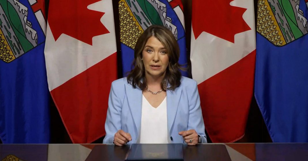 Danielle Smith - Annonce Mai 2025 Danielle Smith - Annonce Mai 2025