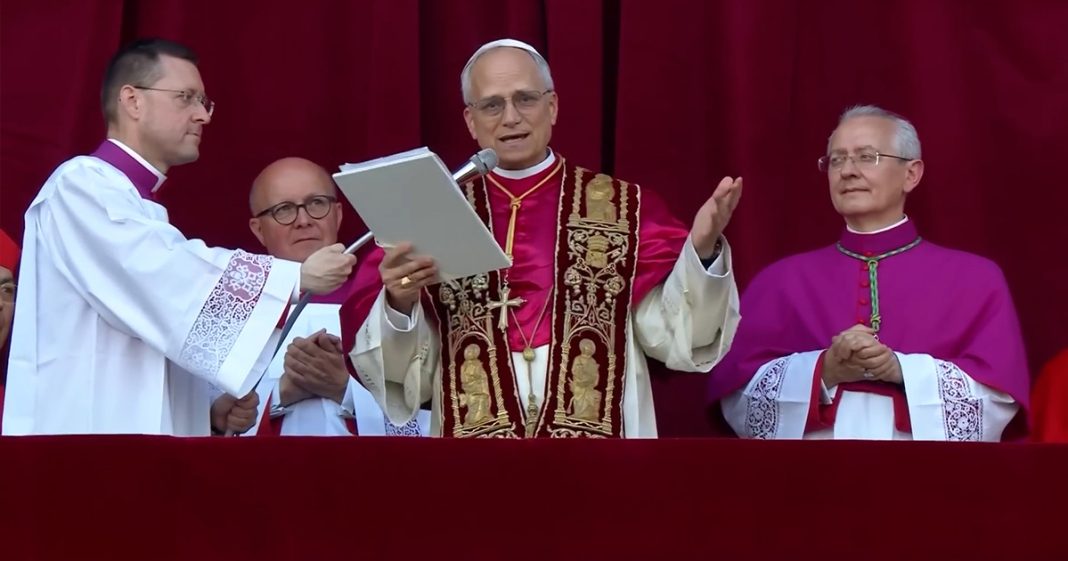 Léon XIV : Premier pape américain de l’histoire prend les rênes du Vatican