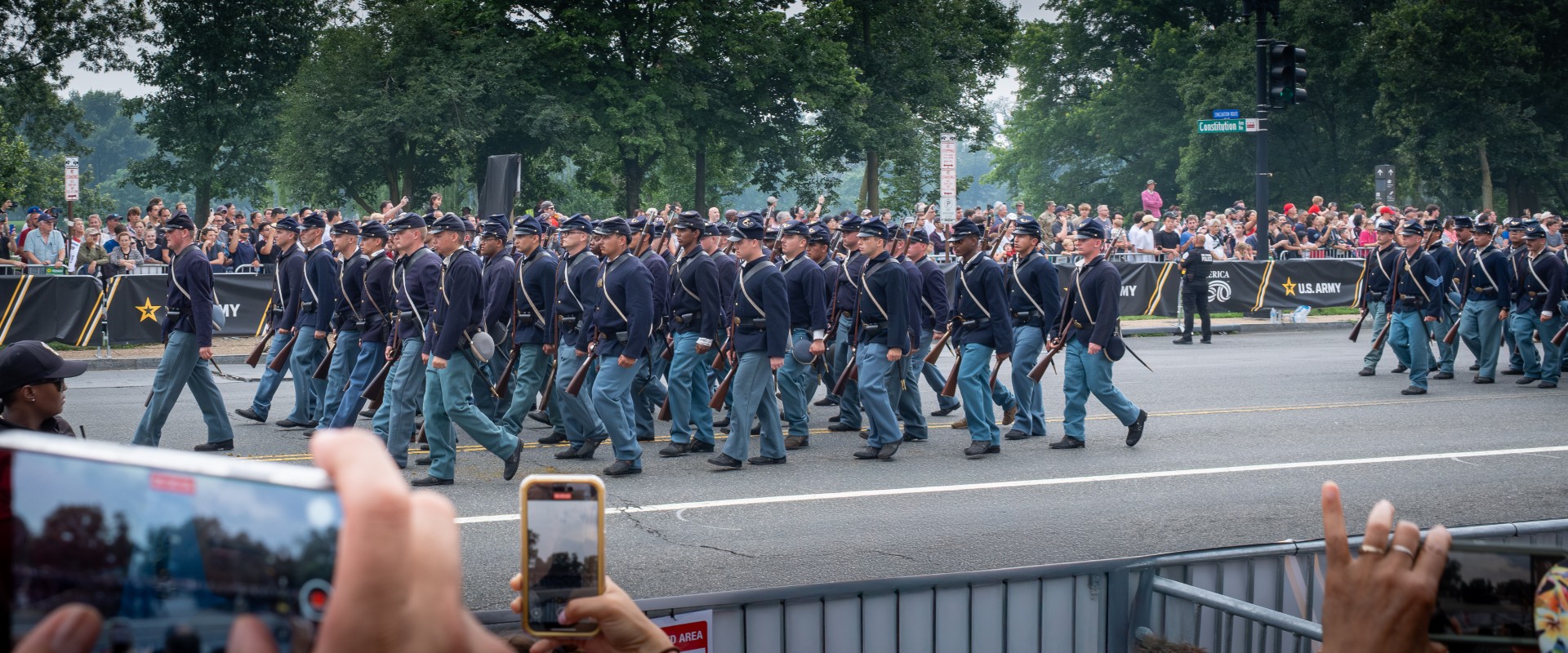 Parade à Washington : hommage militaire ou théâtre politique ? Parade à Washington : hommage militaire ou théâtre politique ?