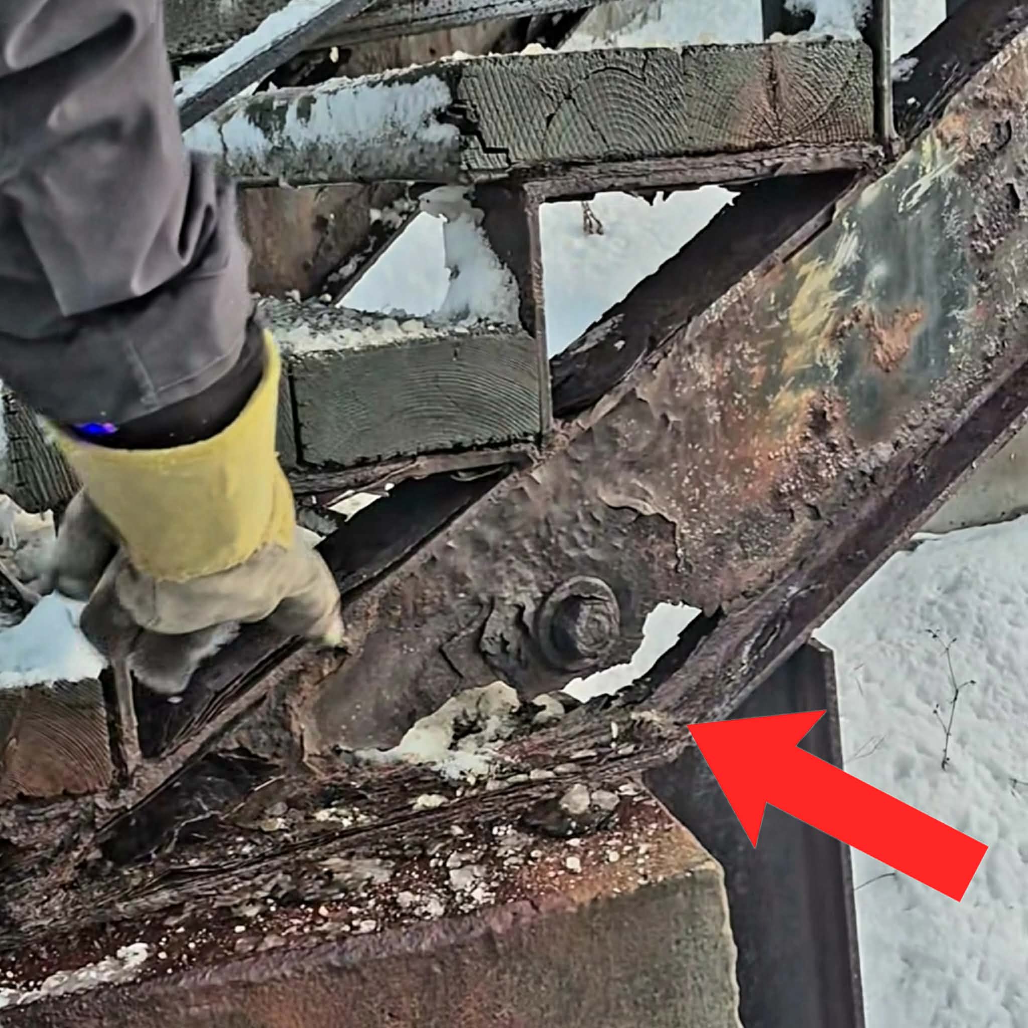 Deux dossiers municipaux qui génèrent plusieurs questions : L’escalier du Faubourg et le règlement sur les poêles à bois Aucune description de photo disponible.