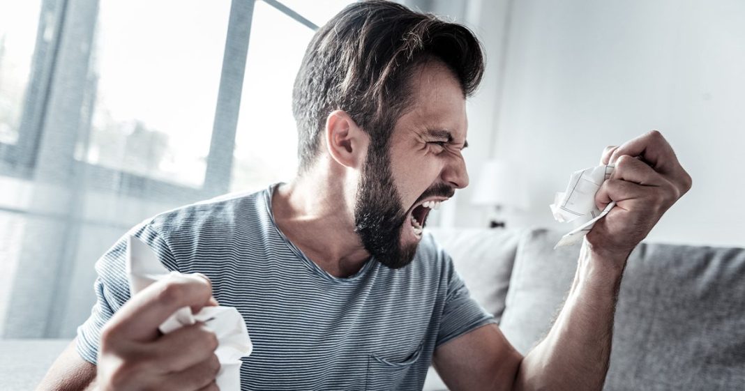 Gestapo, vraiment? Le naufrage intellectuel de certains chroniqueurs